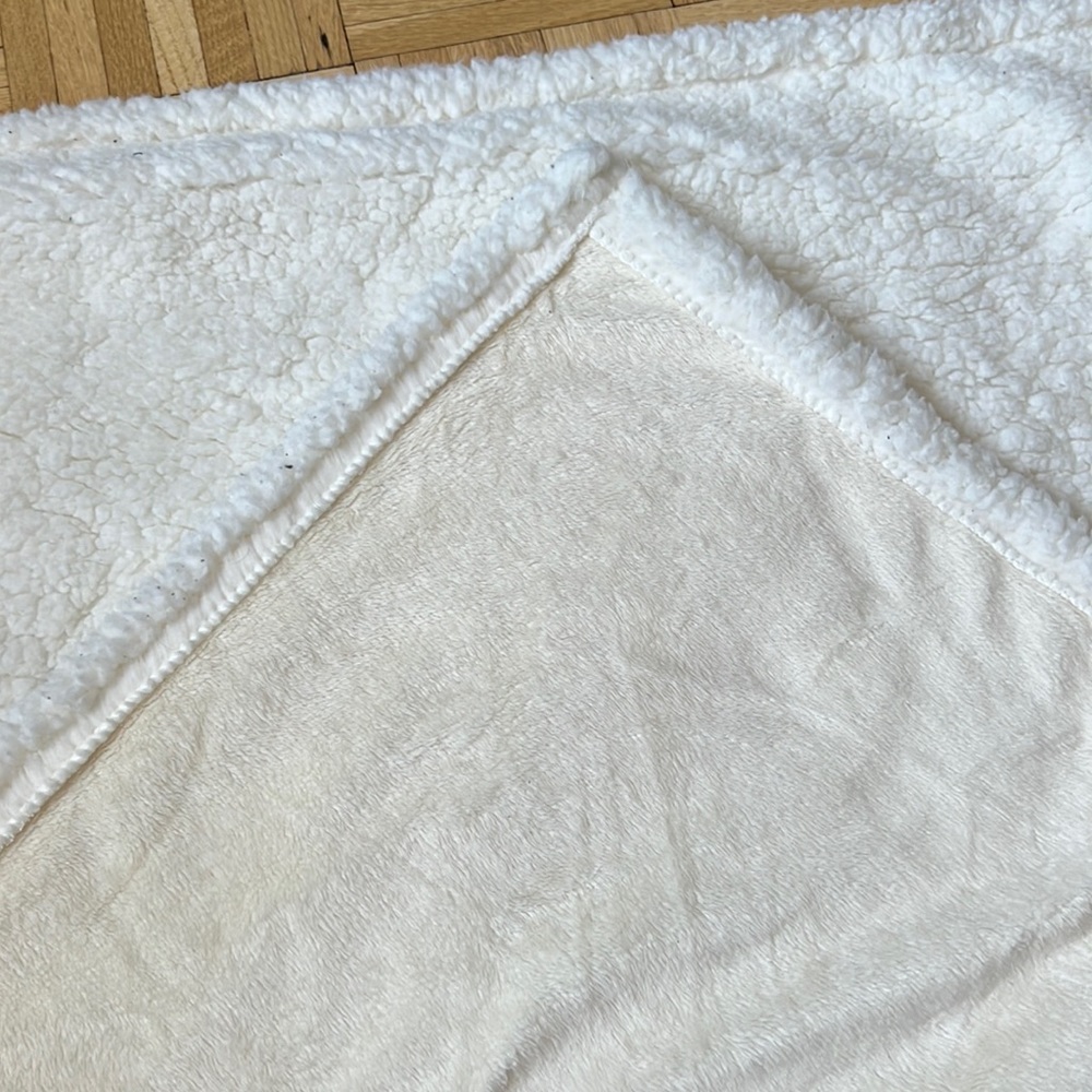 Blanket for baby 34 * 31